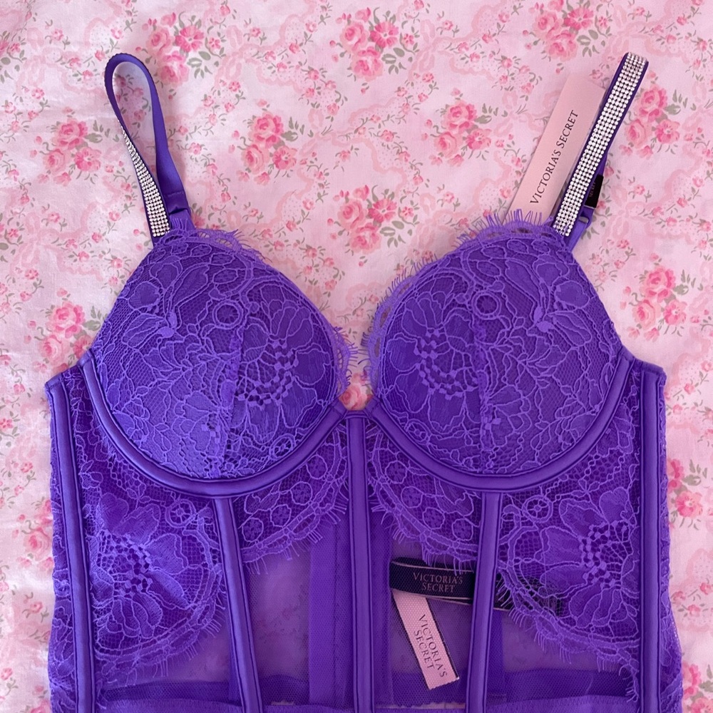 Victoria's Secret Vibrant Purple Lace Bra